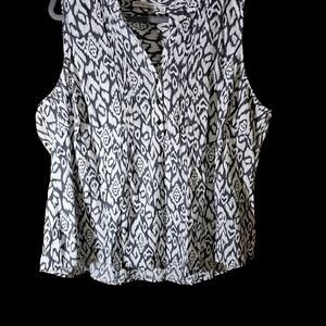 Chic Dark Grey and White Patterned Women's Tank Top
